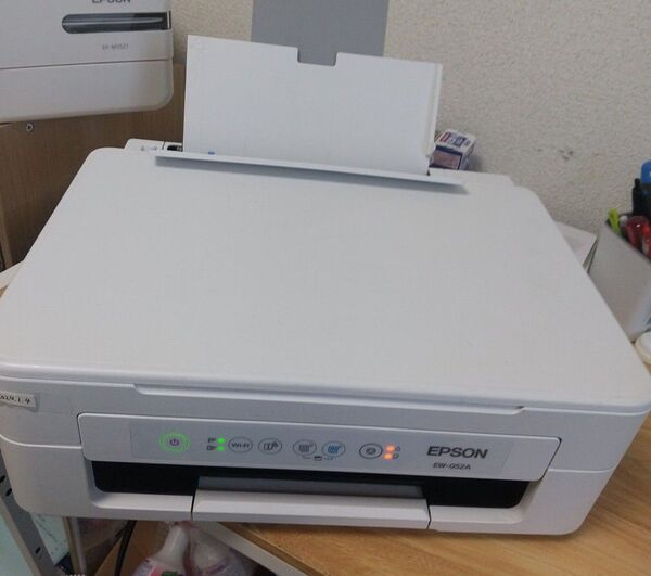 EPSON インクジェットプリンター EW-052A(2023年製)ジャンク品。 エプソン カラリオ インクジェット複合機