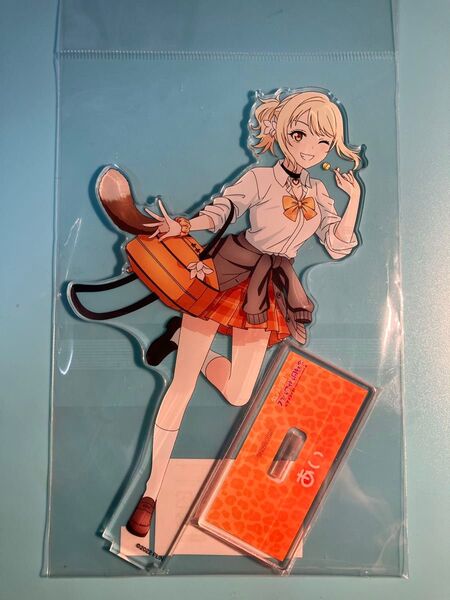 宮下愛 ラブライブ 虹ヶ咲 スクールアイドル同好会 ポップアップショップ 新宿 マルイ ギャル 制服 BIGアクリルスタンド