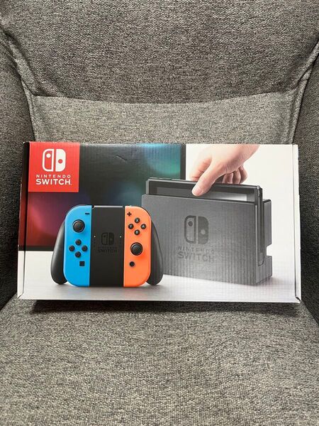 【値下】(美品)Nintendo Switch 本体 SDカード・ポーチ付き