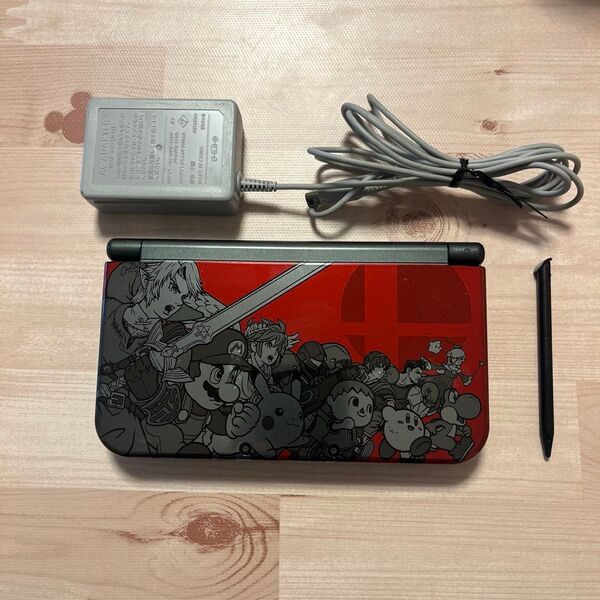 【塗装剥がれあり】Newニンテンドー3DS LL 大乱闘スマッシュブラザーズ エディション スマブラ RED-001