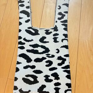 ショッピングバッグ エコバッグバッグ型ニットバッグ夏のお出かけ可愛い旅行夏ヒョウ柄シンプルな洋服の時のワンポイントに