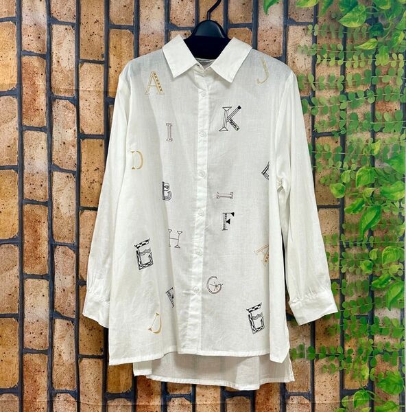 【新品】訳ありSale!!刺繍 ライトブルー長袖シャツ L婦人服