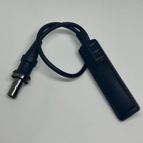 SUREFIRE ST07タイプ ウエポンライト用 モメンタリ リモートスイッチ レプリカ