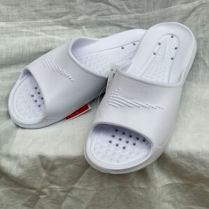 新品未使用品 ナイキ NIKE レディース 23.0cm 白 シャワーサンダル CZ7836/100