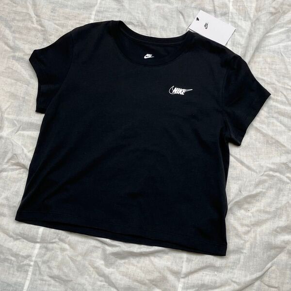 新品未使用品 ナイキ NIKE レディース Mサイズ 半袖Tシャツ ショート丈