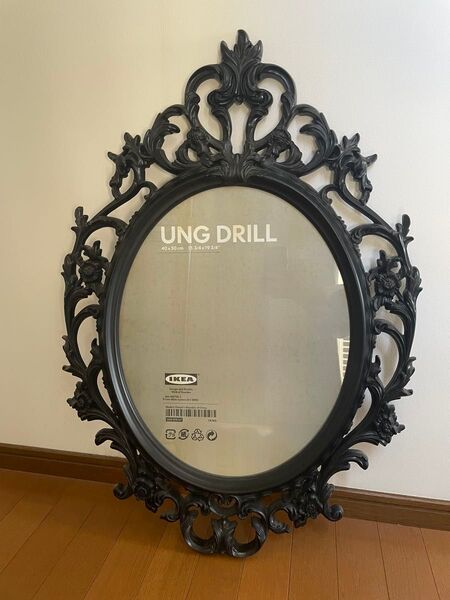 【廃盤品】値下げ IKEA UNG DRILL フレーム ブラック ゴシック 中古 イケア アート インテリア