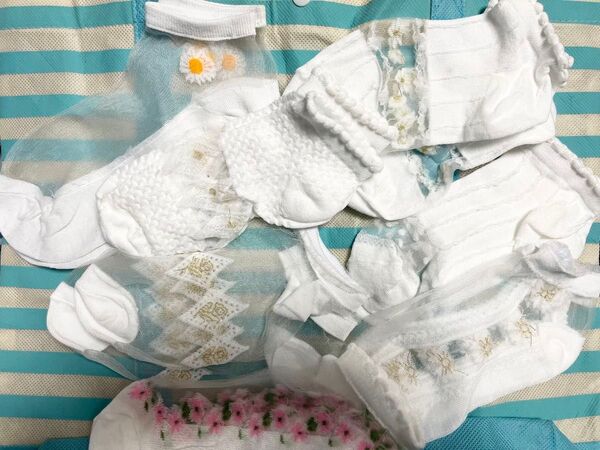 【画像1枚目のセット】ホワイト7足セット【未着用】短め靴下 ソックス シースルーソックス 花柄 7足組 ワンサイズ
