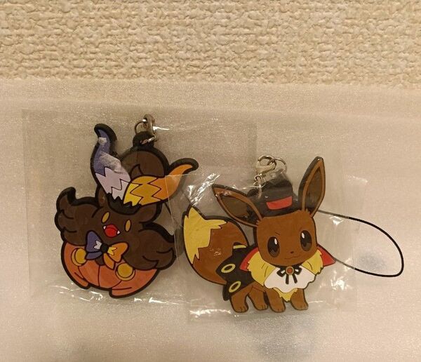 ポケモンセンター限定 ラバーストラップ キーホルダー ポケットモンスター イーブイ バケッチ 仮装 ハロウィン