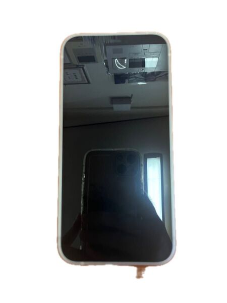 iPhone12 64GB ホワイト 角以外キズなし美品です!