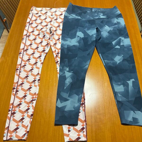 UNIQLO エアリズム FOREVER21スポーツレギンス ヨガ フィットネス 2点セット