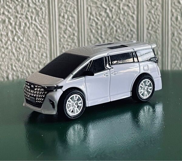 トヨタ アルファード ガチャ ミニカー フィギュア 自動車 車