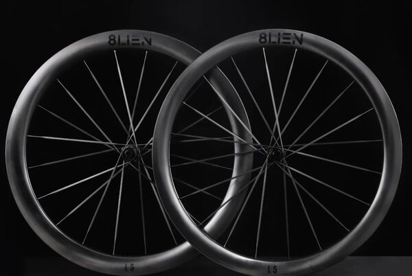 8LIEN(エイリアン)L5 Disc Carbon ホイール前後セット・カーボンホイール(ブラックデカール)