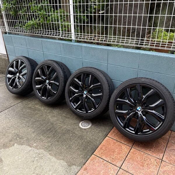 BMW X-1純正19インチタイヤホイール ブラック塗装
