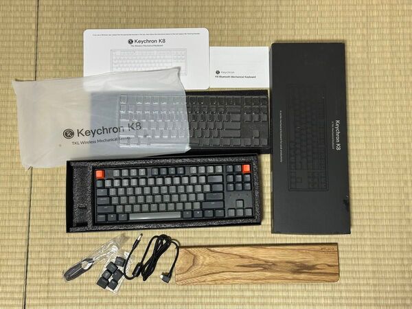Keychron K8 US配列 茶軸 + FILCO ウッドリストレスト