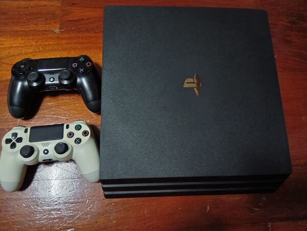 送料無料cuh 7000 ps4 pro プロ本体 プレステ4 1TB