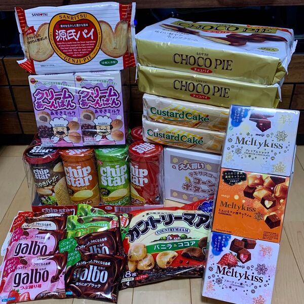 お菓子詰め合わせ お菓子 カントリーマアム チョコ 源氏パイ メルティーキッス キャラメル チップスター ガルボ 抹茶 チョコパイ
