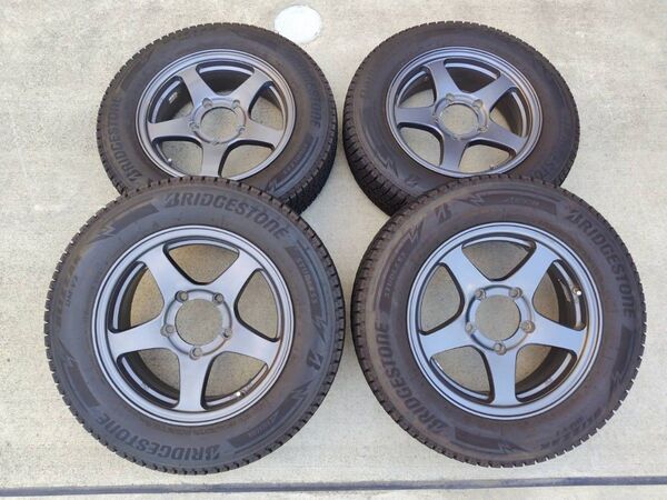 ジムニー JB23 アルミ付きスタッドレス4本セットBRIDGESTONE BLIZZAK DM-V3 2021年製造