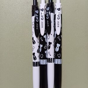 CATデザイン ボールペン4本セット 白黒 モノトーン 新品未使用