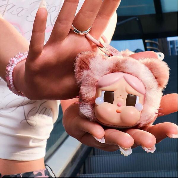 Crybaby wild but cutie popmart Pink Cutie