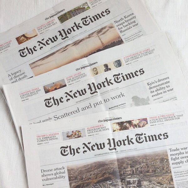 英字新聞 The New York Times 3部 ニューヨークタイムズ 英語学習 ラッピング 包装紙