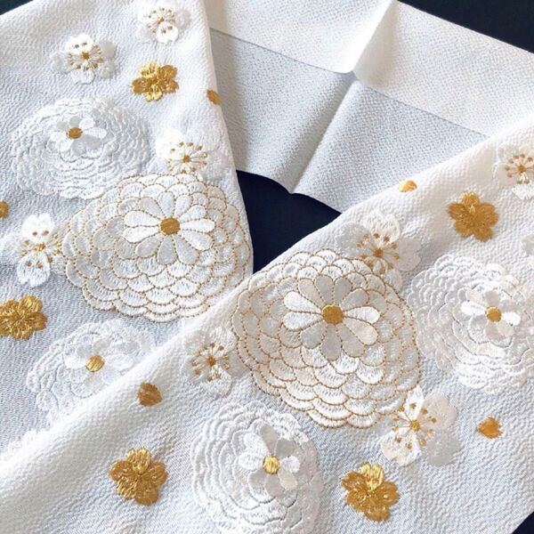 半襟 半衿 刺繍入 豪華 白×金 振袖用 饅頭菊と桜※新品