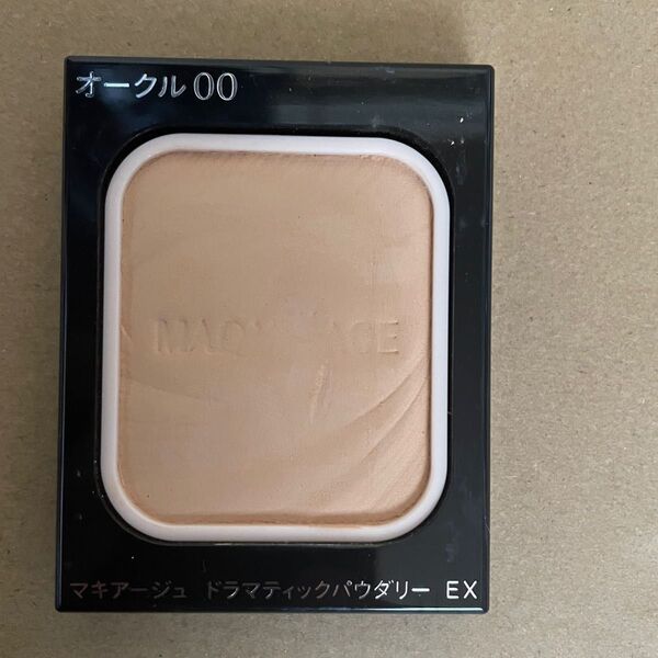 マキアージュ ドラマティックパウダリー EX オークル00
