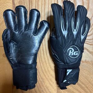 新品 大特価 RG キーパーグローブ Aspro Black Out 8号