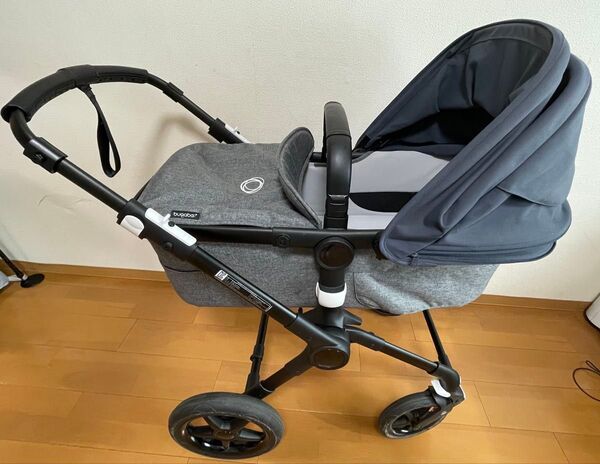Bugaboo FOX3 ベビーカー グレー キュリーコットのみ