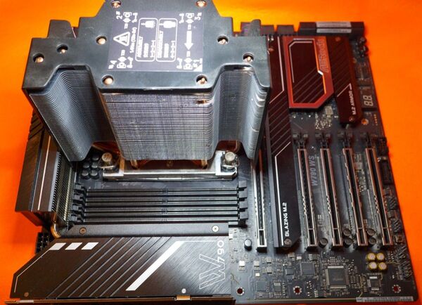【動作確認済】ASRock W790WS LGA4677 Xeon 48コア96スレッド(ES品) メモリ(16GB)セット