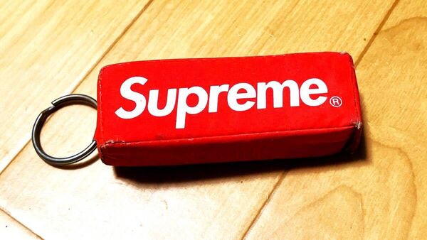 supreme シュプリーム puffy keychain キーホルダー 赤 BOX LOGO red パフィーキーチェーン