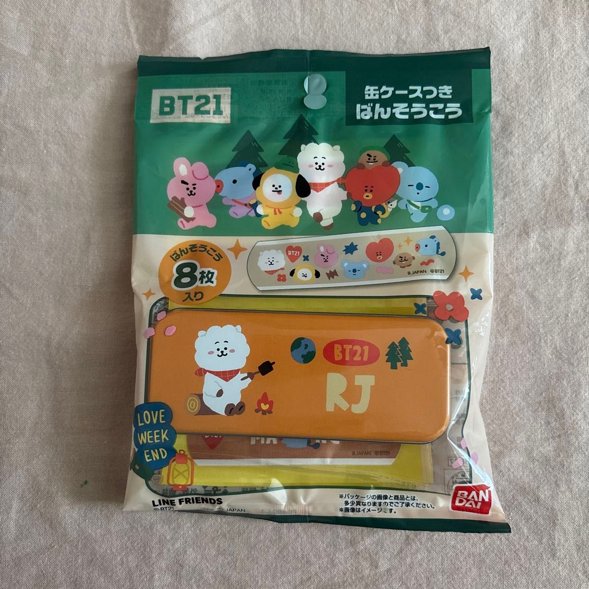 BT21 缶ケース付き ばんそうこう RJ 8枚入り バンダイ