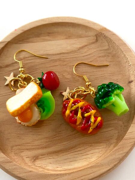 食パン ホットドック ピアス 食品サンプル フェイクフード ミニチュアフード ハンドメイド