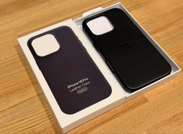 【24H以内発送】iPhone16 Pro 純正互換レザーケース ブラック