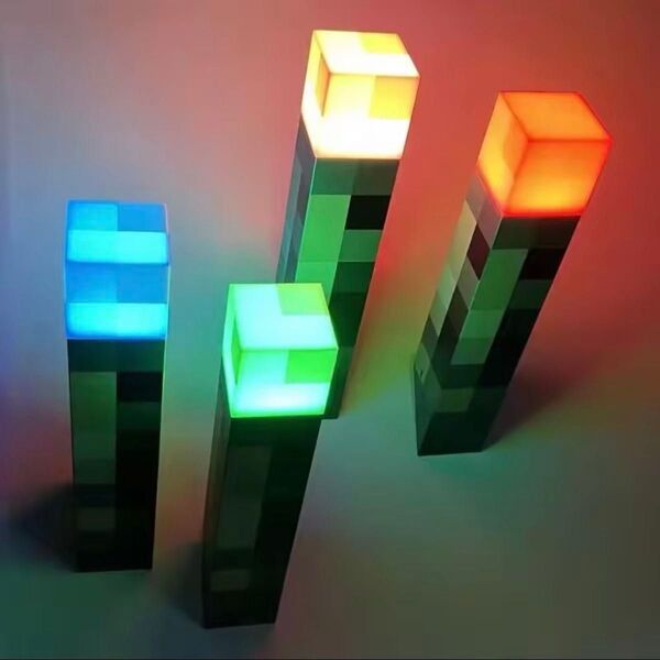 【新品・未使用】マインクラフト たいまつライト 松明 トーチ マイクラ Minecraft LED 4色 充電式