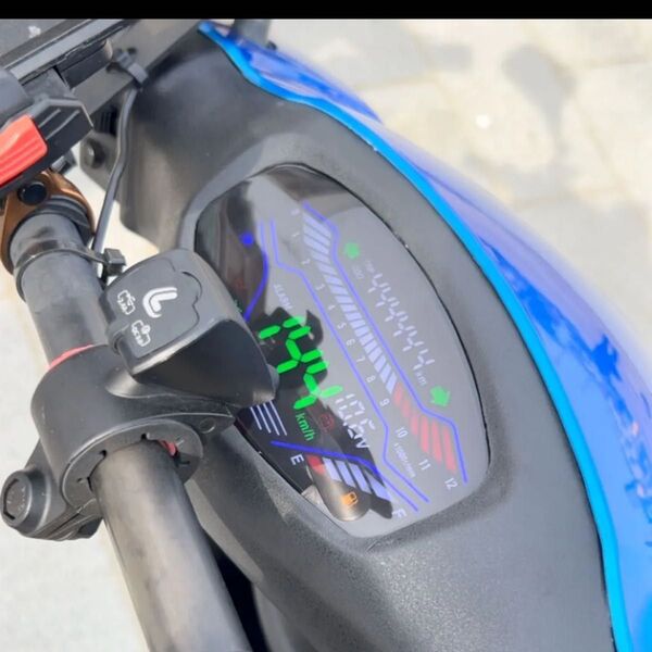 アドレスv125g 台湾デジタルメーター