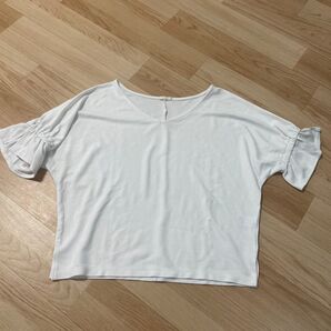 GUフリル袖 半袖 Tシャツ カットソー Vネック