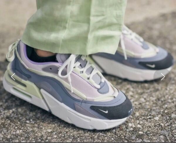 NIKE WMNS AIR MAX FURYOSA 23cm