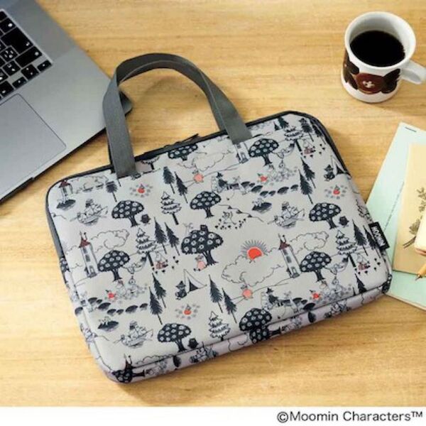 リンネル4月号増刊号付録MOOMINムーミンPCやタブレットも入るマルチバッグ