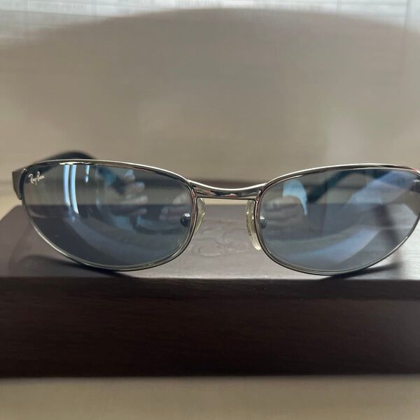 値下げレイバンサングラス メタルグレー美品 サングラス レイバン Ray-Ban