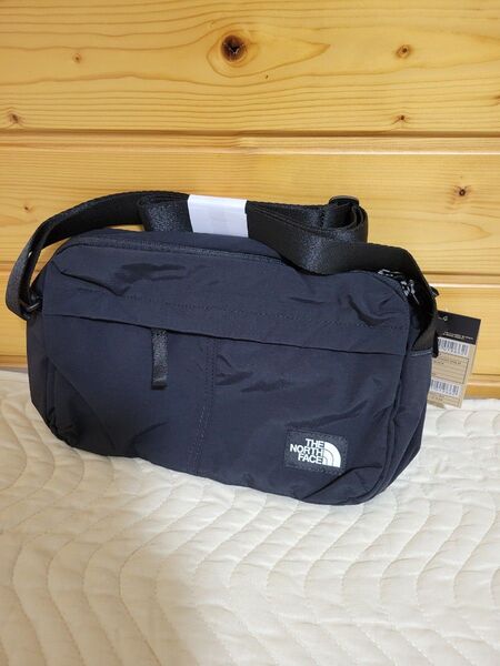 【新品】THE NORTH FACE TRAVEL CROSSBODY M(ブラック) ザ・ノース・フェイス