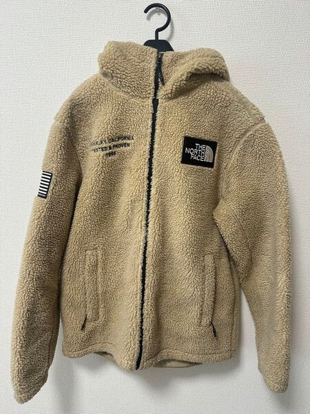 THE NORTH FACE ボアジャケット