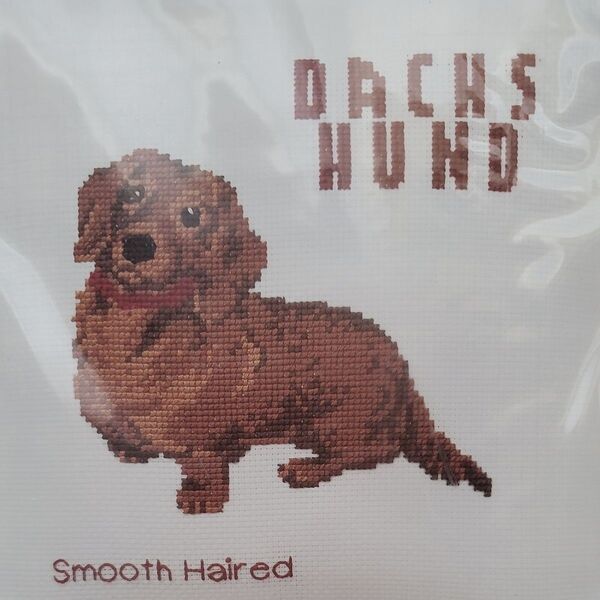 DOGS、CATS クッション ダックスフンド クロスステッチキット 刺繍キット 初心者向け 新品未開封