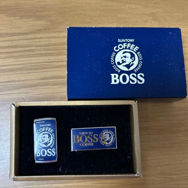 BOSS ピンバッジ②