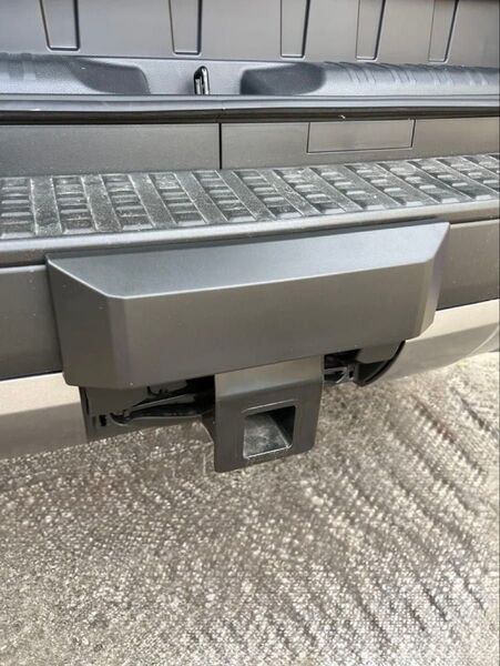 ★数量限定★最安値保証★ USトヨタ純正 ランクル 250 ヒッチ カバー ガーニッシュ ヒッチメンバー ランドクルーザー