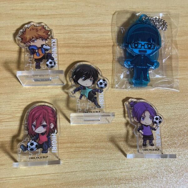 ブルーロック ミニアクリルスタンド アクスタ ここみえ ガチャガチャ 100均 絵心甚八 御影玲王 糸師凛 千切豹馬 国頭蓮介