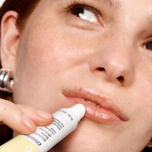 ★限定★【Biscotti : Balm Dotcom】glossier リップバーム 海外コスメ プレゼント ビスコッティ