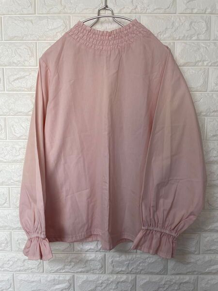 E hyphen world galleryピンク シャーリングネック ブラウス