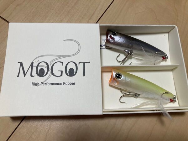 REVONIK MOGOT / レボニック モゴット デビューセット