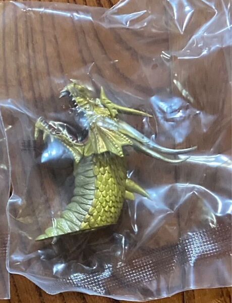 一番くじ ゴジラ 大怪獣列伝G G賞 モンスターヘッドマグネット キングギドラ