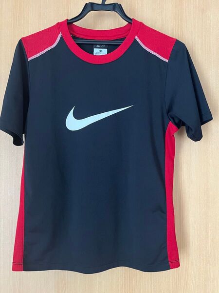 NIKE ジュニア ドライフィット Tシャツ M(150)